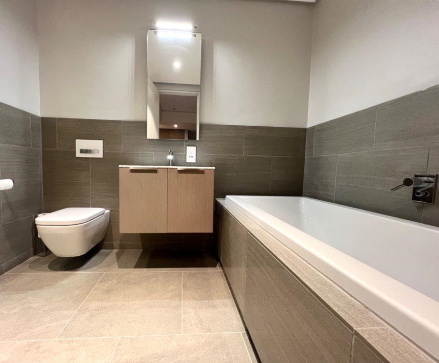 4 Bedroom Property for Sale in Clifton Western Cape